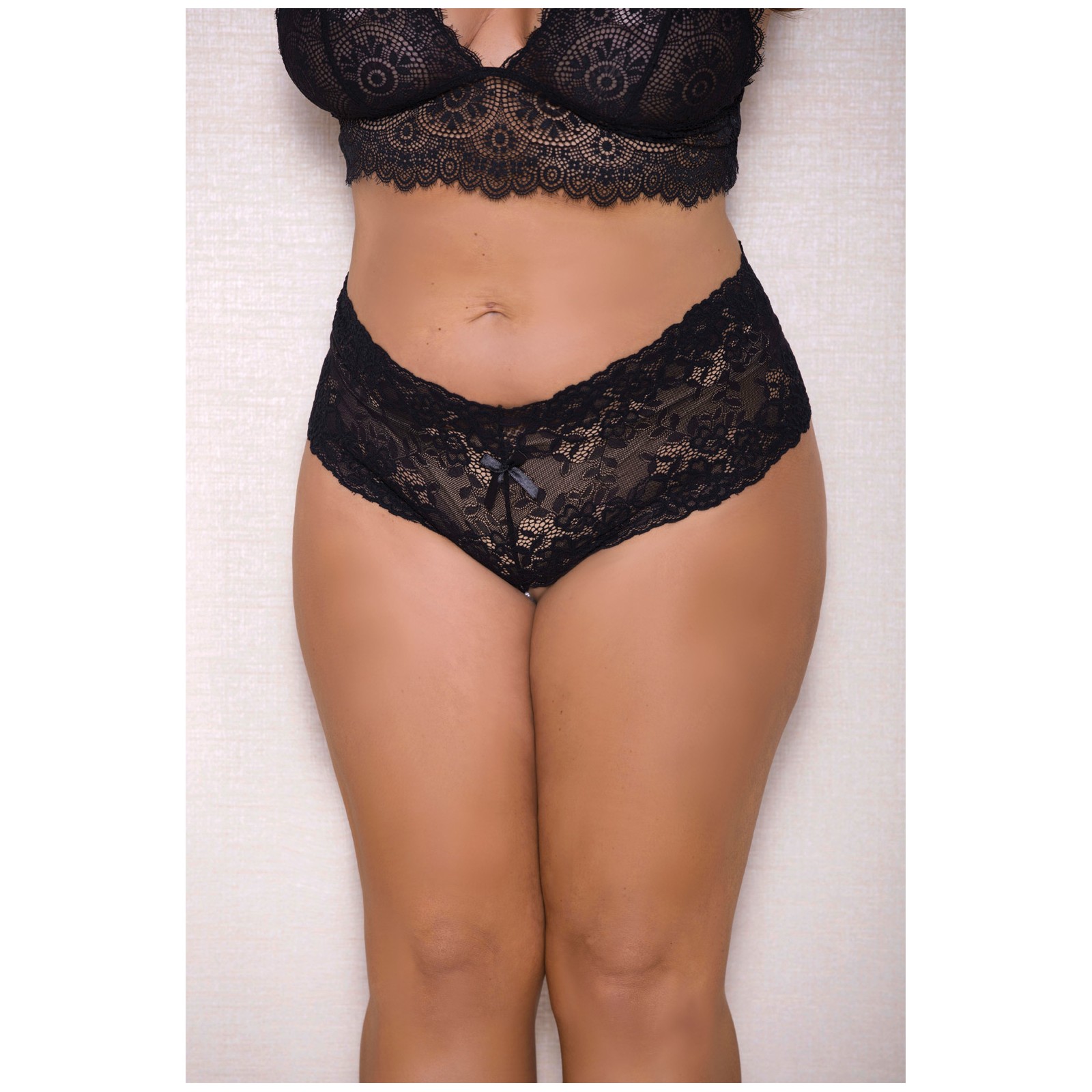 Lace & Pearl Boyshort - Black