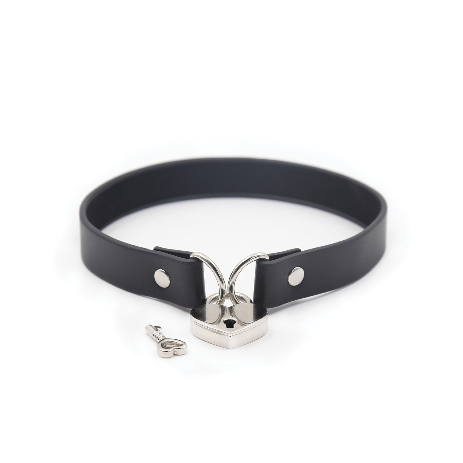 Plesur PVC Collar with Heart Lock Black