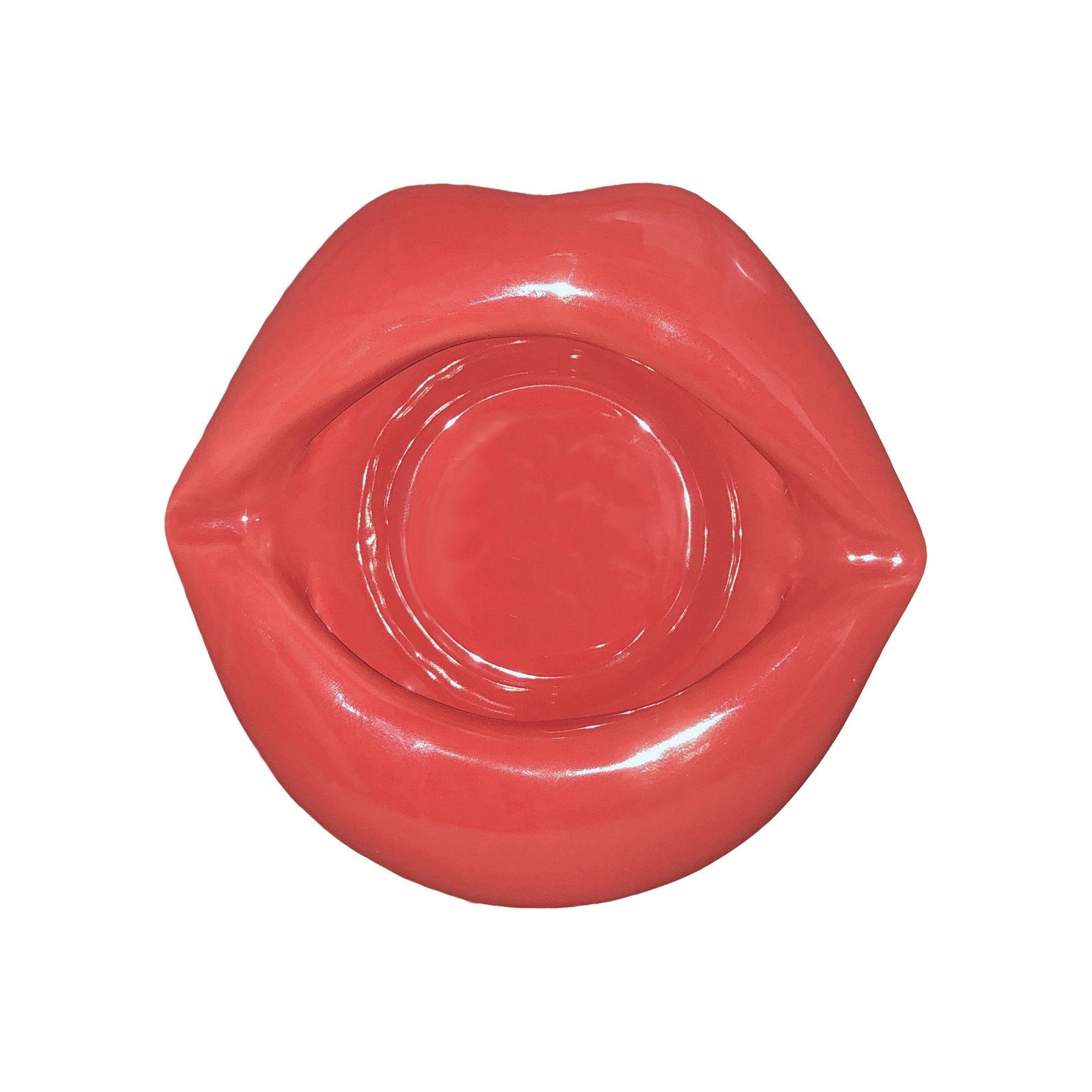 Red Lips Ashtray for Chic Smokers