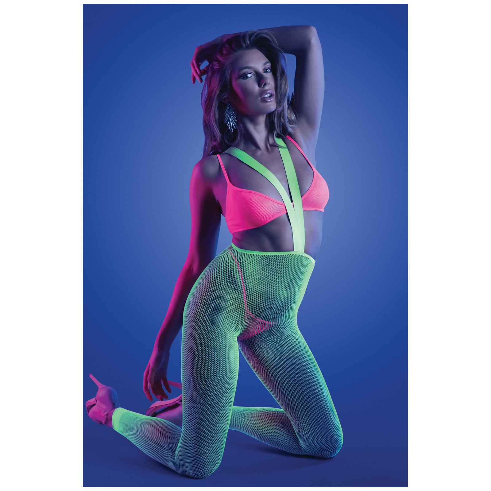 Conjunto de Medias Suspendidas Glow Come Alive, Bralette y Tanga