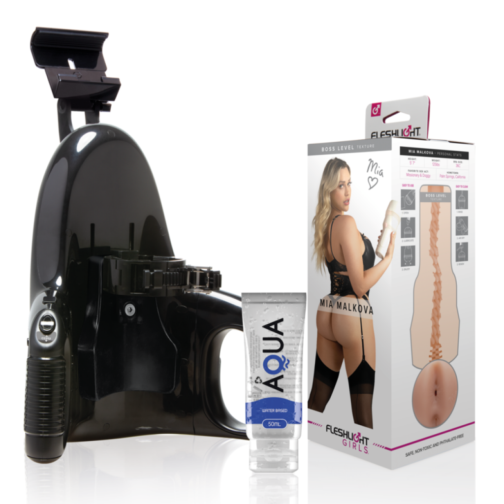 Fleshlight - Mia Malkova Boss Level + Universal Launch + Lubricante Aqua Qu