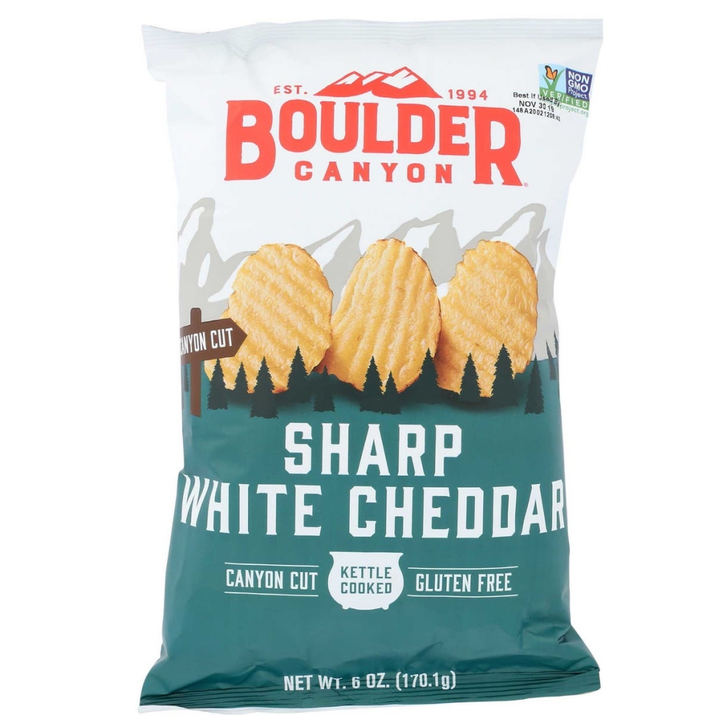 Canyon Cut Sharp White Cheddar Kettle Cooked Chips - 6 oz