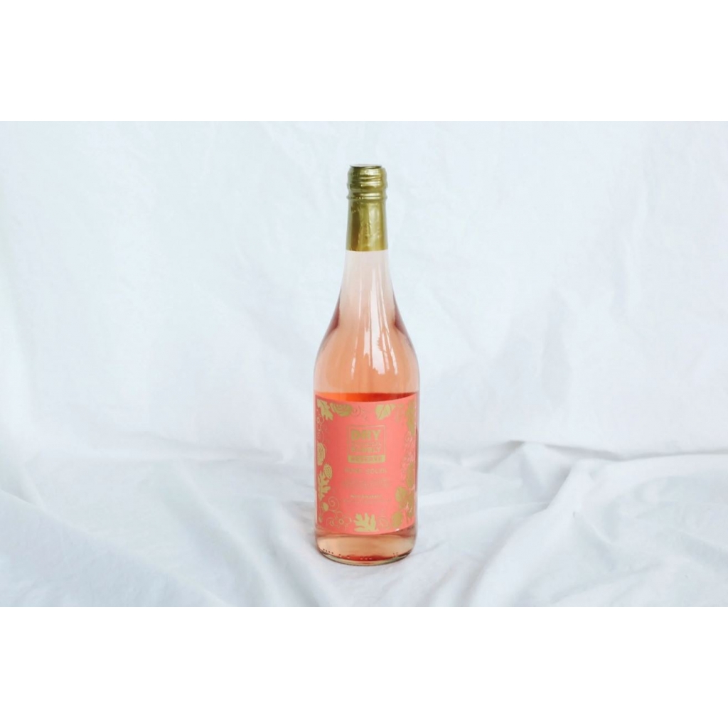 Reserving Rose Soleil Botanical Soda, 25.36 fl oz