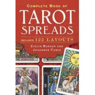 Libro Completo de Esparcimientos de Tarot